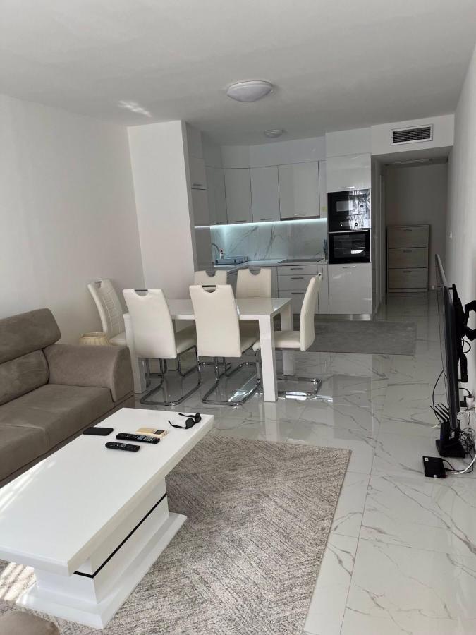 Adriatic Apartman Bečići 外观 照片